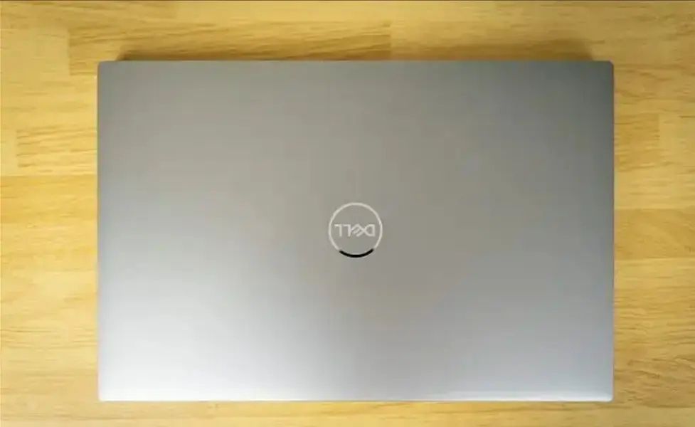 Dell XPS 9730 – 13th Gen Intel Core i7